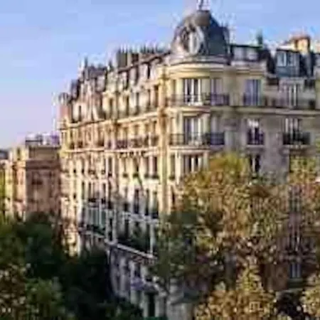 3 Bedrooms Apartment, Parisian Style Apartmán Paříž